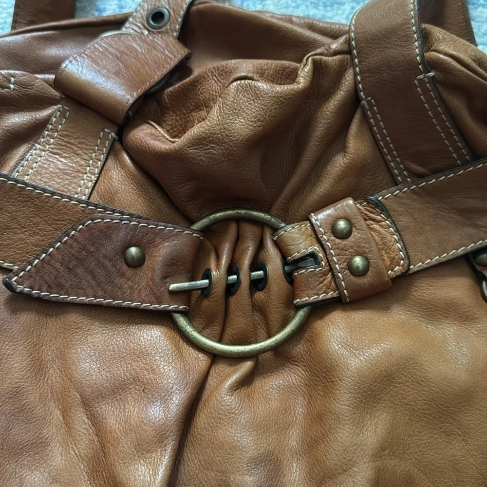 Robert Pietri vintage leather caramel hobo buckle purse